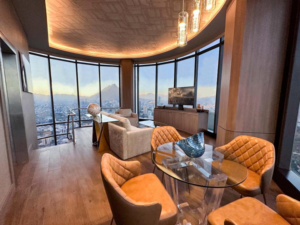 Safi Royal Luxury Metropolitan Hotell San Pedro Garza Garcia Eksteriør bilde The interior of a penthouse