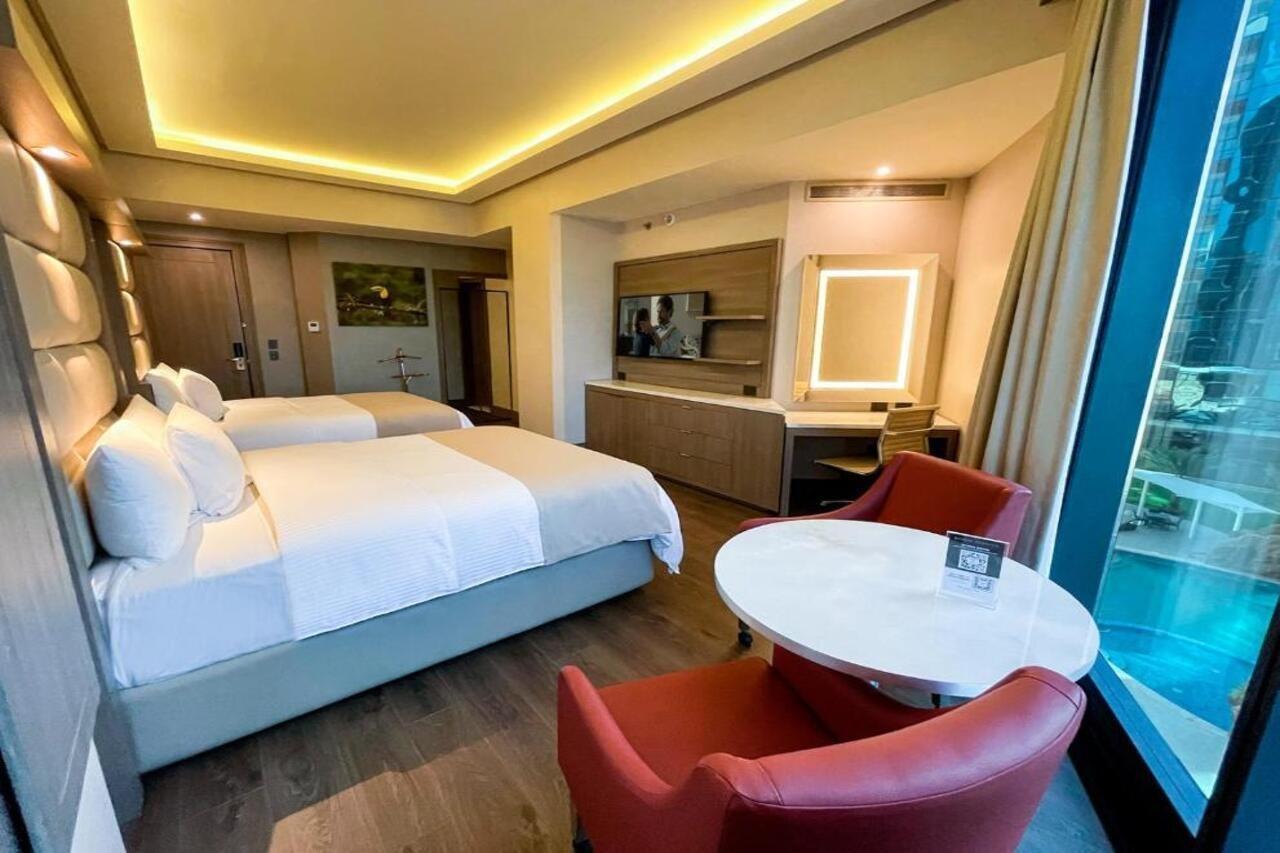 Safi Royal Luxury Metropolitan Hotell San Pedro Garza Garcia Eksteriør bilde Deluxe room