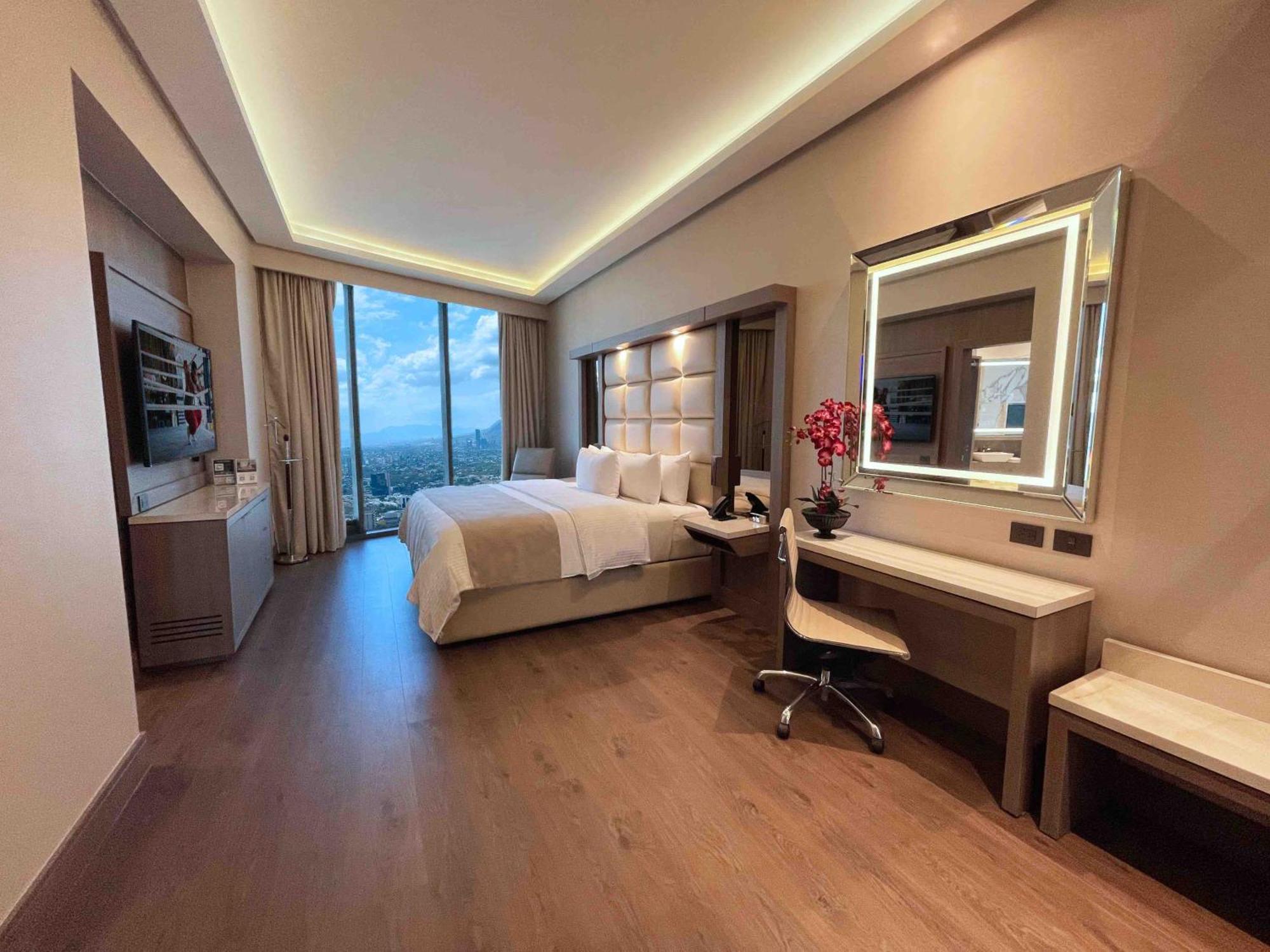 Safi Royal Luxury Metropolitan Hotell San Pedro Garza Garcia Eksteriør bilde Deluxe room